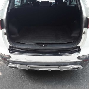 Kia Sportage Rear Bumper Sill Cover - Omac - Acrylic - Gloss Black - '20-'22 Kia Sportage Rear Bumper Sill Cover - Omac - Acrylic - Gloss Black - '20-'22
